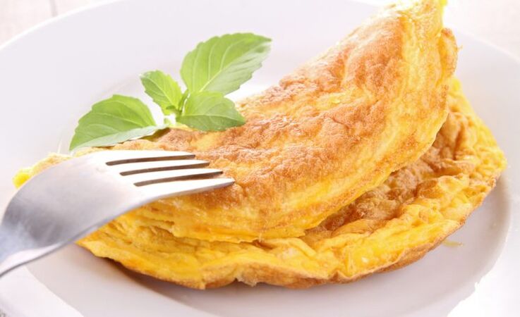Chicken omelette - an allowed diet for gout